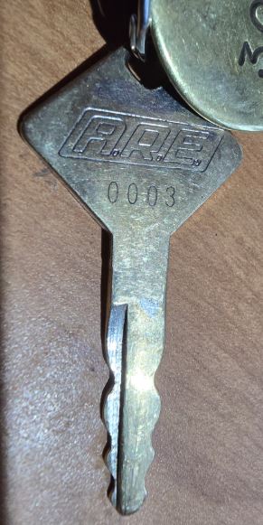 0003 Strattec Original Key