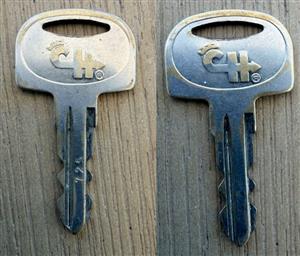 KEY - COLE HERSEE - COLE HERSEE / CHAPARRAL/ BLUEBIRD BUS (GCODE/CODES ONLINE) | BOAT / SWITCH LOCKS | DOUBLE-SIDED CUT KEY more images