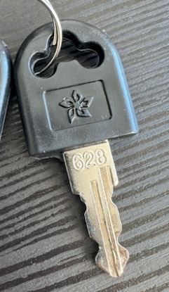 KEY - GUSHENG - GUSHENG / LAUDON / NTP / ONNAIS / SELEC / SISSINDA / SILVERLINE / SWANCROWN / SWANSEA / WB / WEIBO / XIAOBOSHI (INSTACODE / CUT SHEET) | DOUBLE SIDED CUT KEY more images