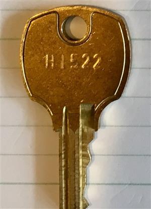 2 Keys Hirsh Industries H1516 Replacement Keys 