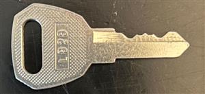 KEY - REESE - BULLDOG / CCP / CTP / FULTON / REESE (INSTACODE CCP AG01-AG30 LISTING USING CUTS FROM CODES ONLINE) | HITCH /COUPLER LOCKS more images