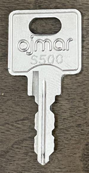 Unifor S182 Replacement Key, S001 - S698 Lock Series Unifor S182 Replacement Key, S001 - S698 Lock Series