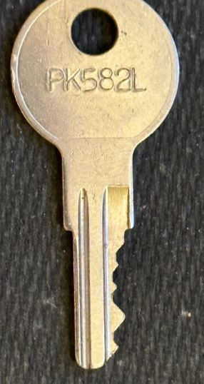 PK582L Original Key