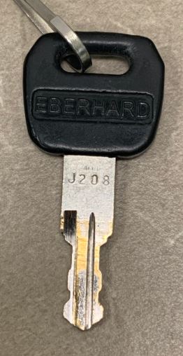 KEY - READING - BAUER / JOBCO / BETTER BUILT / DEFLECTA SHIELD / EBERHARD / KNAPHEIDE / SNUGTOP / STAHL / POP&LOCK / ADRIAN STEEL (GCODE / CODES ONLINE) | TOOLBOX / TRUCK CAP | NOT COMPATIBLE WITH CRESCENT JOBOX TOOL BOXES | DOUBLE-SIDED CUT KEY more images