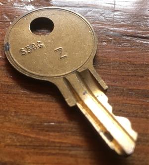 2 Sentry safe keys for Models OA3817 or OA5835 or OS0407 or OS0410 or OS0810 