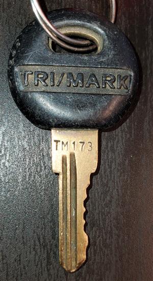 Licensed Locksmith. 2 Trimark RV Lock Keys Pre Cut To Code TM200 KEY TM151