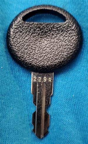Undercover Tonneau Cover Egg Trailer Key Lock