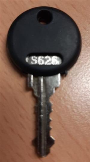 Unifor S182 Replacement Key, S001 - S698 Lock Series Unifor S182 Replacement Key, S001 - S698 Lock Series
